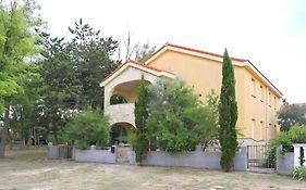 Apartments David - Sabunike Near Nin